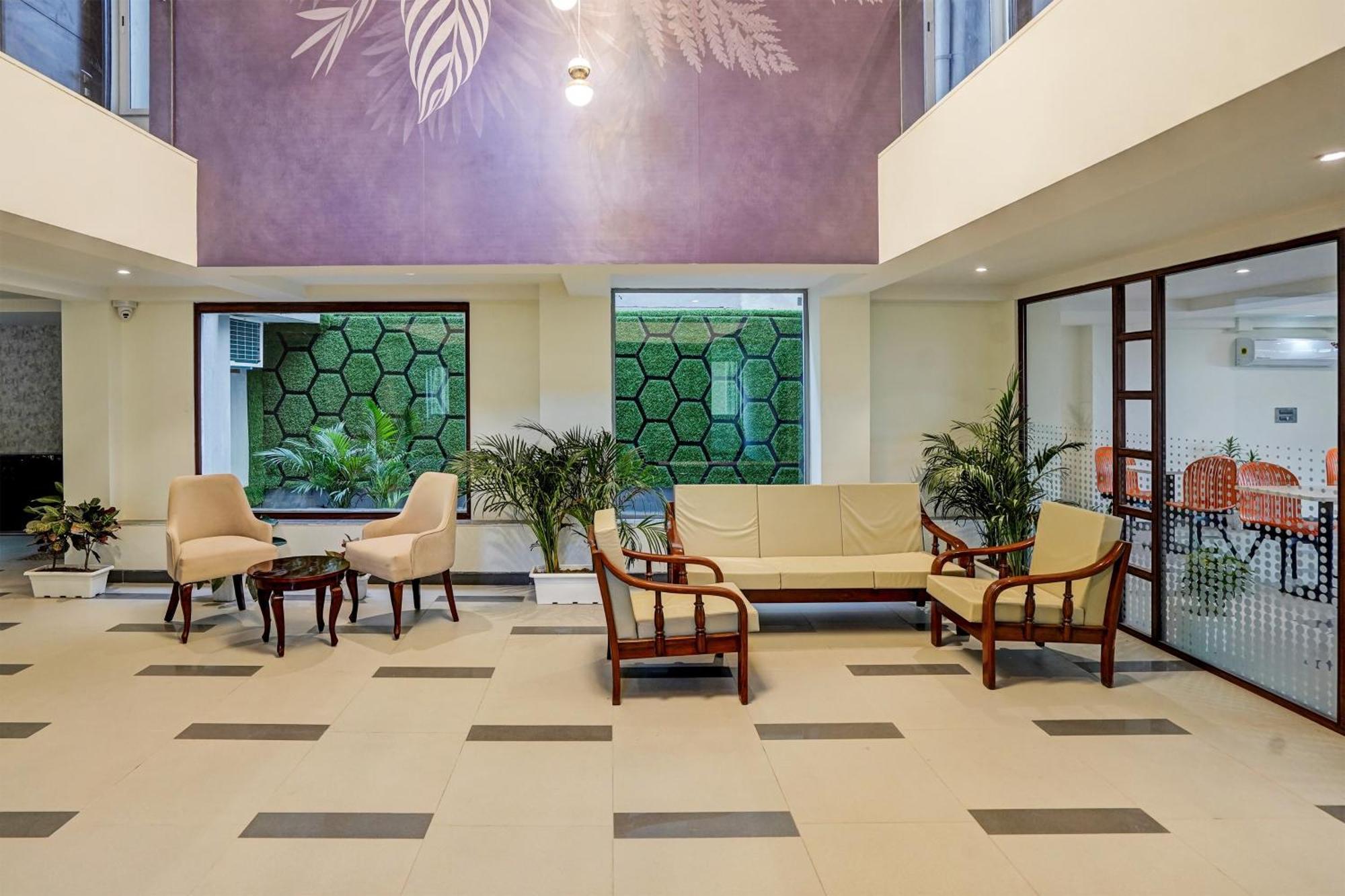 Hotel O Parkinn Gurgaon Exterior photo